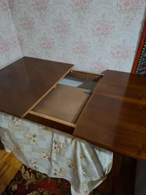 Стол, (80х120)+40 см,раздвижной, в хорошем состоянии, 1
