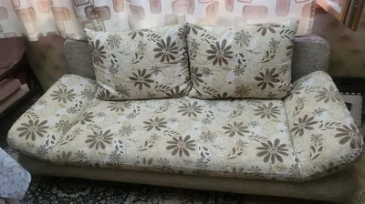 Диван в спальню 1