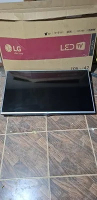 Телевизор LG 42 размер 1