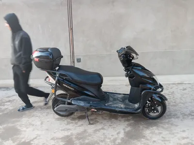 Электроскутер Drongo, скорость 80 км/ч 3