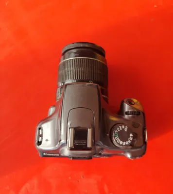 Fotoapparat sotiladi 1