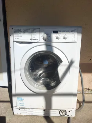 Стиральная машина-автомат Indesit, 6 кг 1