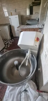 Аппарат для замешивания теста 1