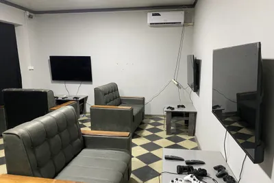 playStation 3 4 ta kamplekt 50 tv 12 ta jostik sotiladi tayyor uyinlar 1