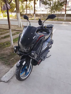 Moto Skuter M max 1