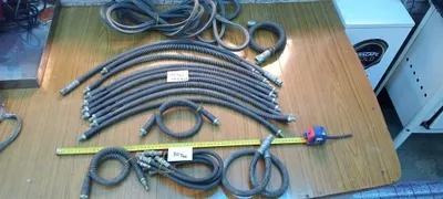 Шланги и ремни разных размеров новый