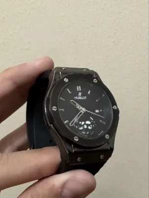 Часы HUBLOT, кварцевые 1