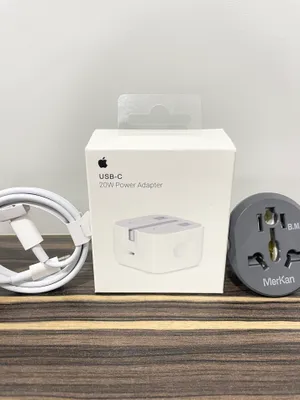 Зарядка iPhone, адаптер-головка 20W для iPhone 16 Pro 1