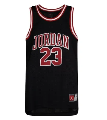 Jordan fudbolka yana sotuvga kildi aksiya narxda sotuvda