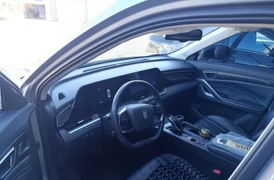 Продаётся автомобиль Betune T55 1
