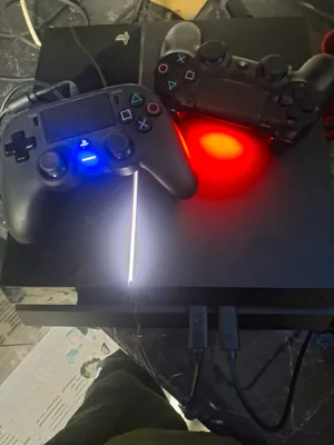 PS4 Slim 1