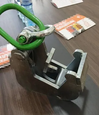 Montaj qisqichi, kran qisqichi 1