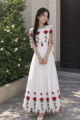 ayollar uchun vecherniy libosi 1