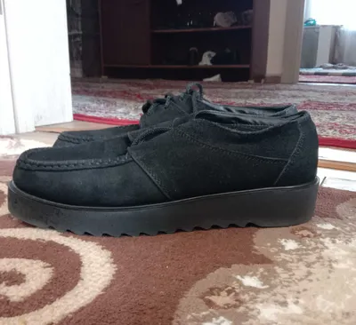 Tufli sotiladi zamsh 1