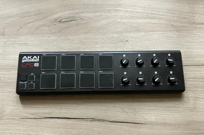 Midi Контроллер AKAI
