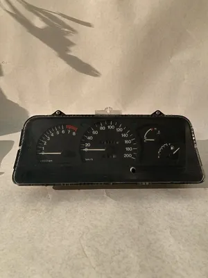 Daewoo Nexia 1 asboblar paneli 1