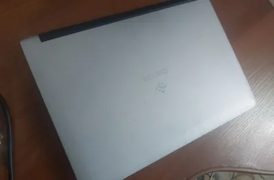 Noutbook DEXP intel pentium 1