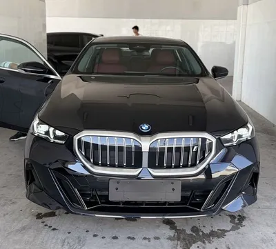 BMW i5 40L edrive 2025 1