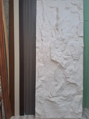 Skala, dekorativ tosh. O‘lchami 122×300 1