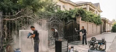Darvozalarni restavratsiya qilish, ta’mirlash, bo‘yash va payvandlash ishlari 1
