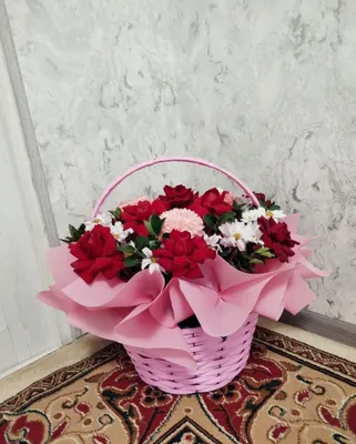 Продаётся красивая корзина из натуральных цветов 1