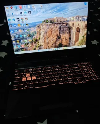 ASUS TUF Gaming F15 15.6" / i7-11800H / RTX 3050 Ti / 16GB / 512GB 1