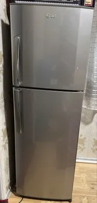 Холодильник Lg продаётся 1