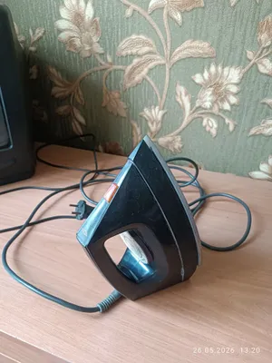 Утюг б/у. В хорошем состоянии. 1