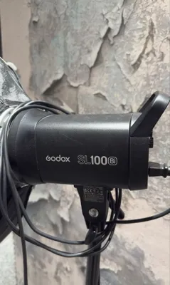 Godox SL100Bi 100 Vt studiya chirog‘i + fonar-sofbox + shtativ 1