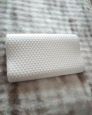 Ortopedik yostiq sotiladi 1