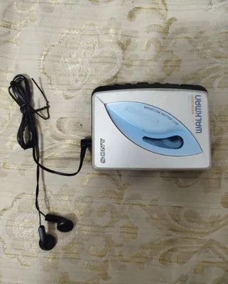 Плеер кассетный Sony 1