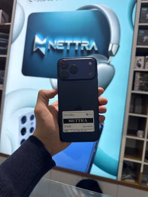 iPhone 17 Pro Max 256 ГБ, 93% 1
