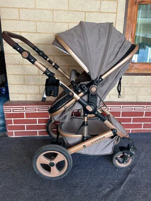 Lux Mom kolyaska nabori bilan srochna sotiladi 2