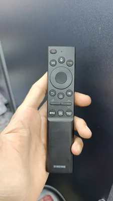 Ovozli boshqaruvli Samsung smart pulti