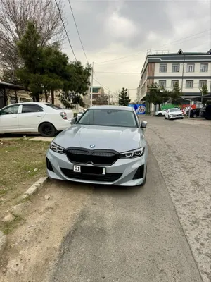 Продаётся BMW i3 35L редкого цвета 1