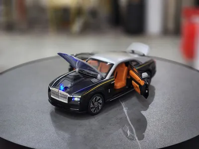 Rolls Royce 1:24 подарок 1