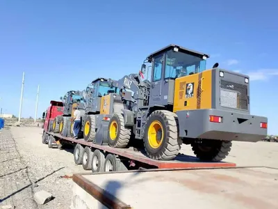Погрузчик 1,8m3 26000$ 1