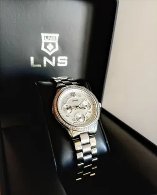 Premium sifatdagi LNS ayollar qo'l soati 1