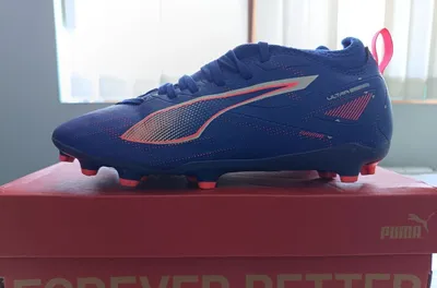 Оригинальные бутсы и сороконожки Puma 1