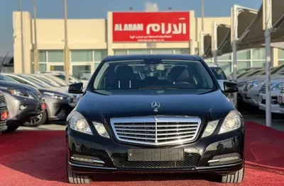 Mercedes-Benz E-Class 1