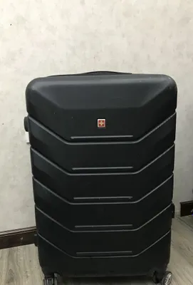 Чемаданы брендовые 1