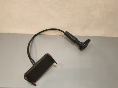Telefon uchun kronshteyn 1