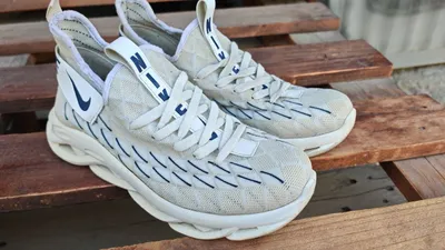 Оригинальные кроссовки Nike 1