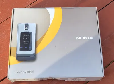 Nokia 6650 fold сотилади 1