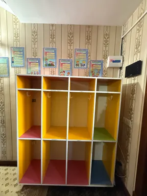 Продаются шкафчики, полки Б/У 1