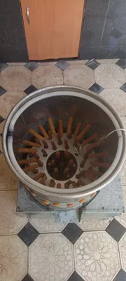 So‘yilgandan keyin tovuqlarni patidan tozalash uchun pat yulish mashinasi 1