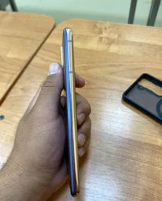 Samsung S21 5G идеальный 1