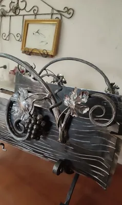 Кованая дровница 1