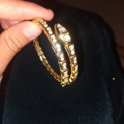Braslet 1