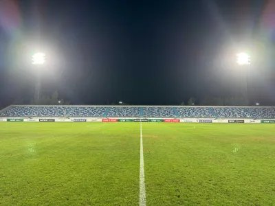 Stadion va arenalarga Philips projektorlarini kalit topshirish asosida professional o‘rnatish. 1